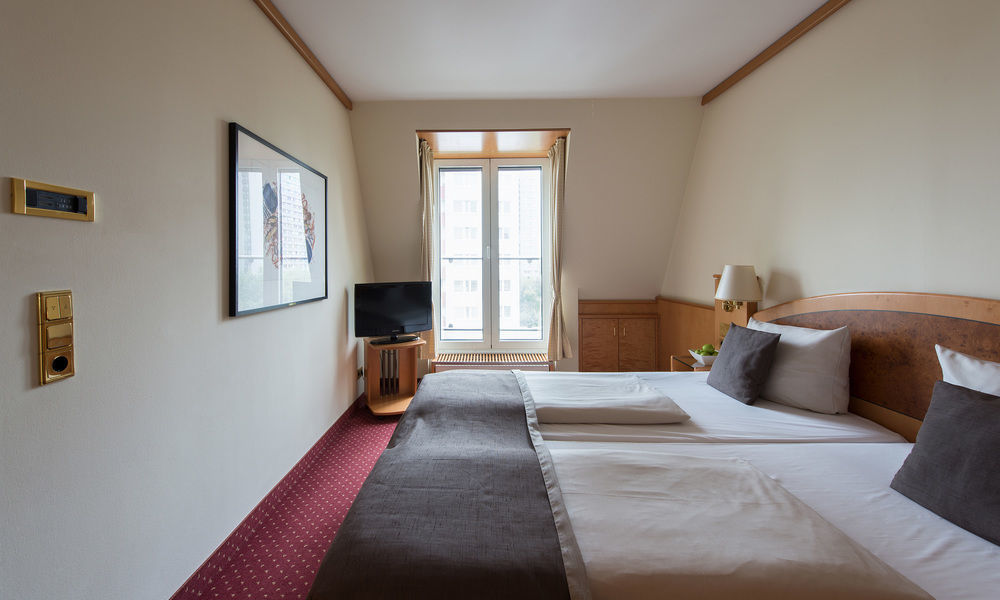 Living Hotel Grosser Kurfuerst Berlin Exterior foto